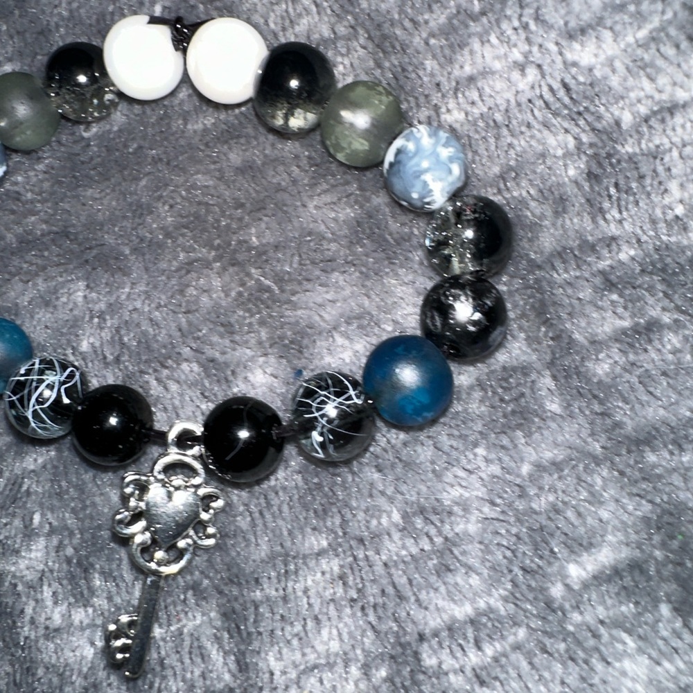 Custom made bracelets - Picture 5 of 11